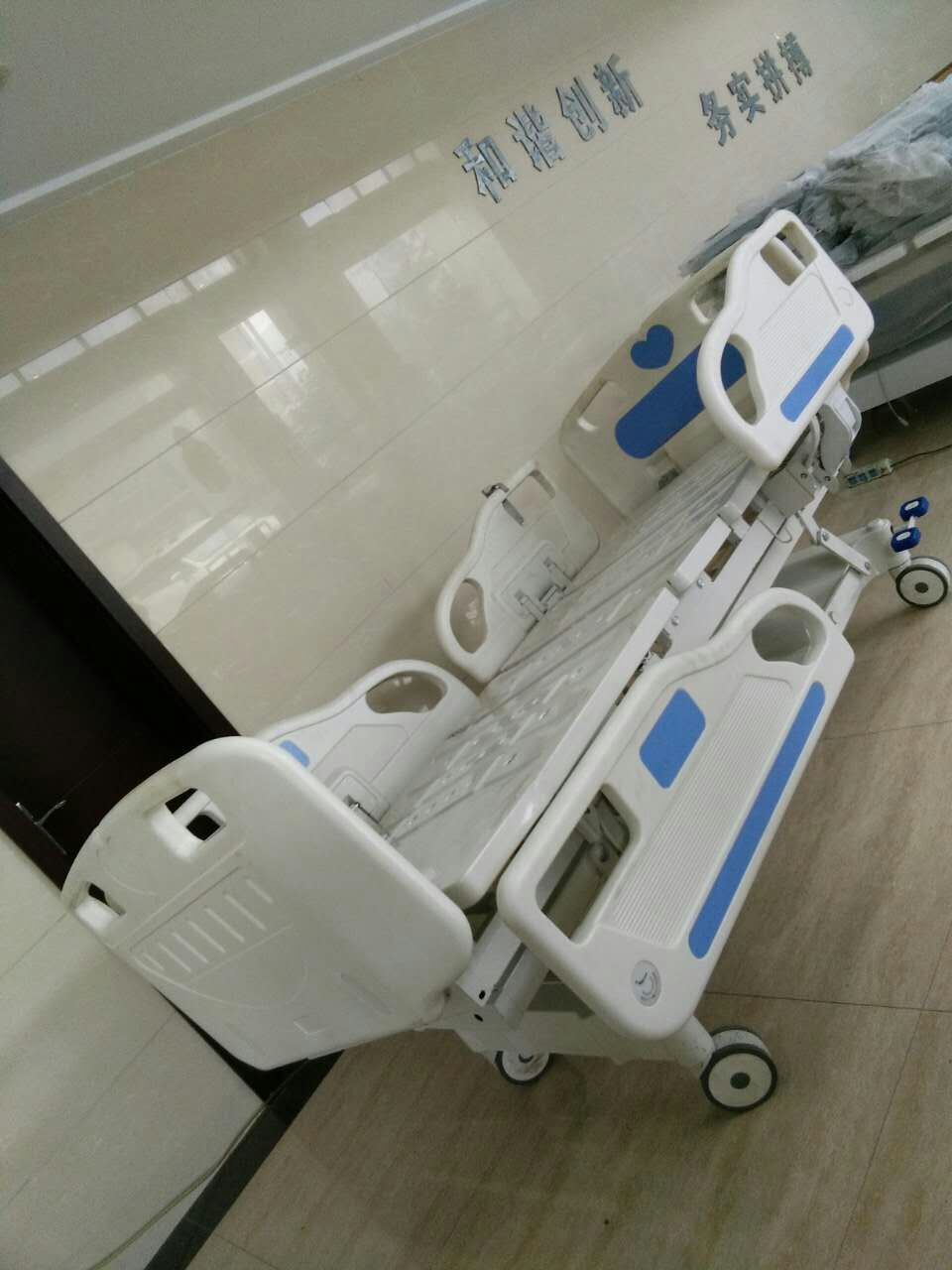 Highly praised by customers. Nanchang Electric Control Weighing Thrombolysis Bed
