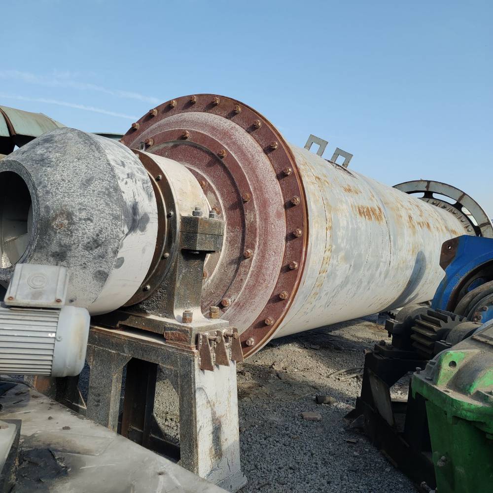 – Second-hand, 90% New, 1.83x7m Ceramic Lining Ball Mill