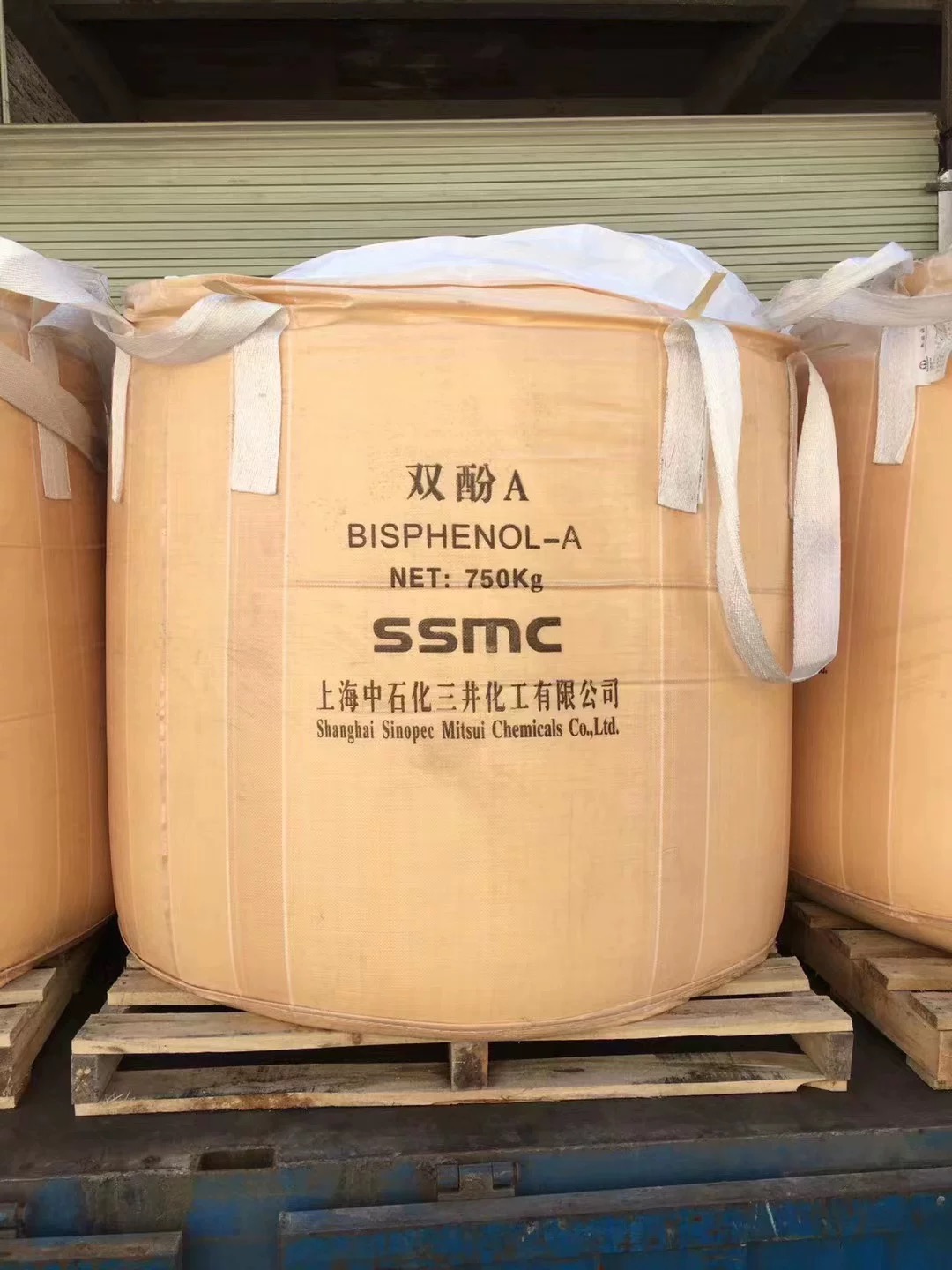 Bisphenol A, 750 kg per bag