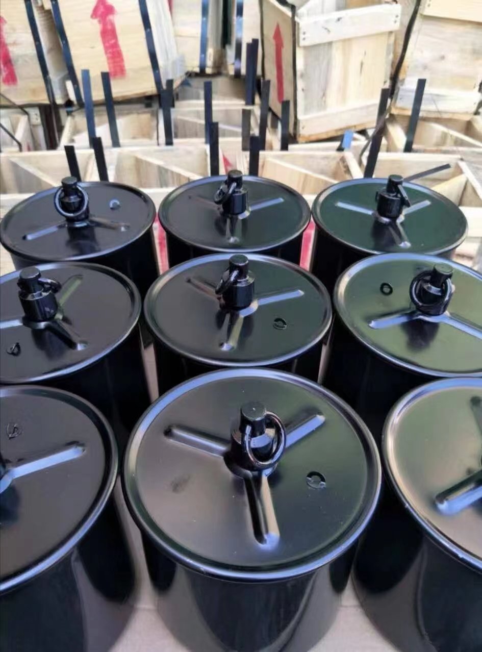 Mercury in drums, 34.5 kg